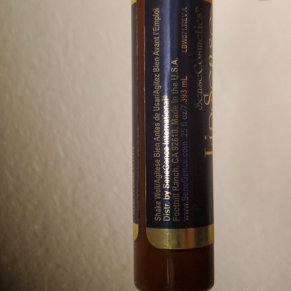 Lipsense Long-Lasting Lip Color Mulled Wine. - Picture 9 of 9